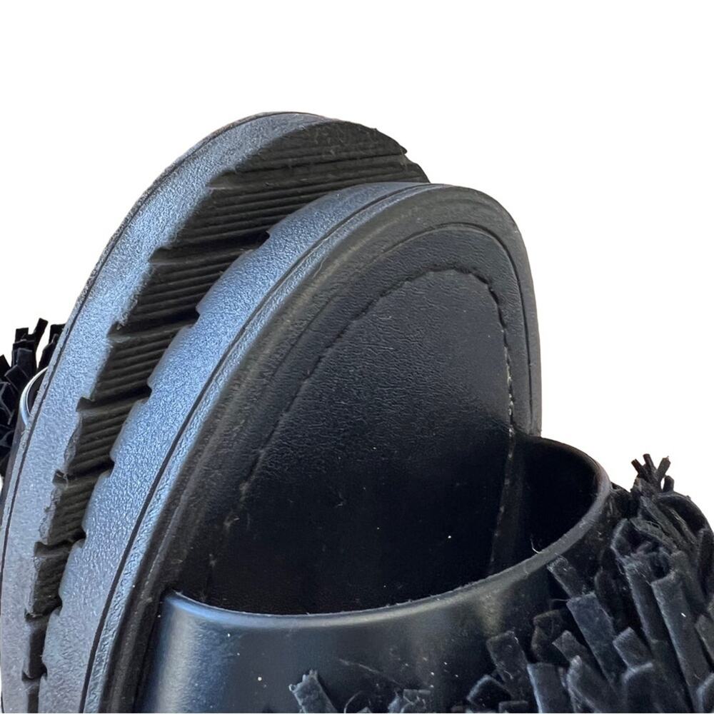 Dirty Laundry *MISMATCHED PAIR*Left 7 Right 8 Black Sandals slide on pompom top - Picture 10 of 16